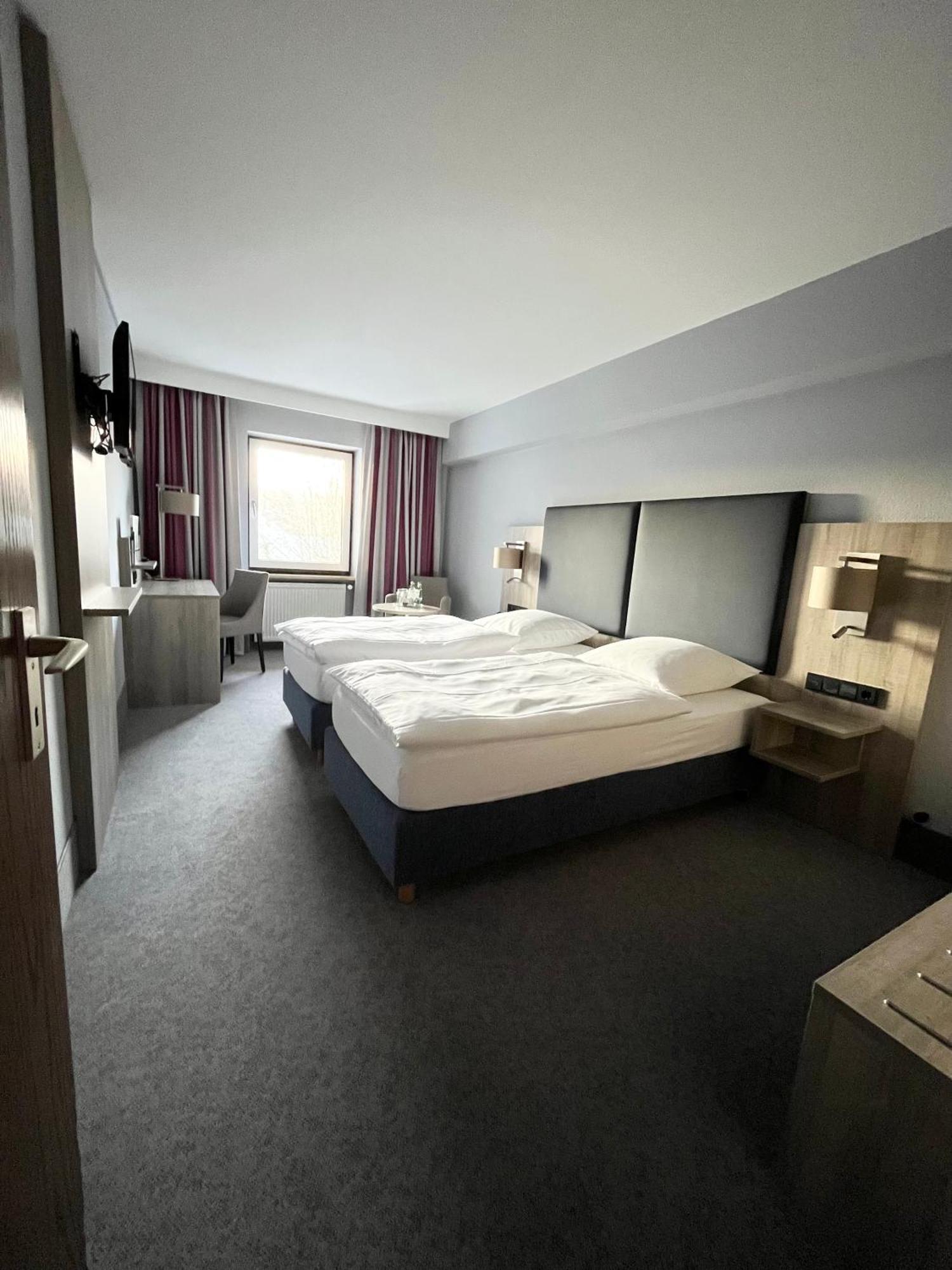 Flair Hotel Dobrachtal Kulmbach Ngoại thất bức ảnh