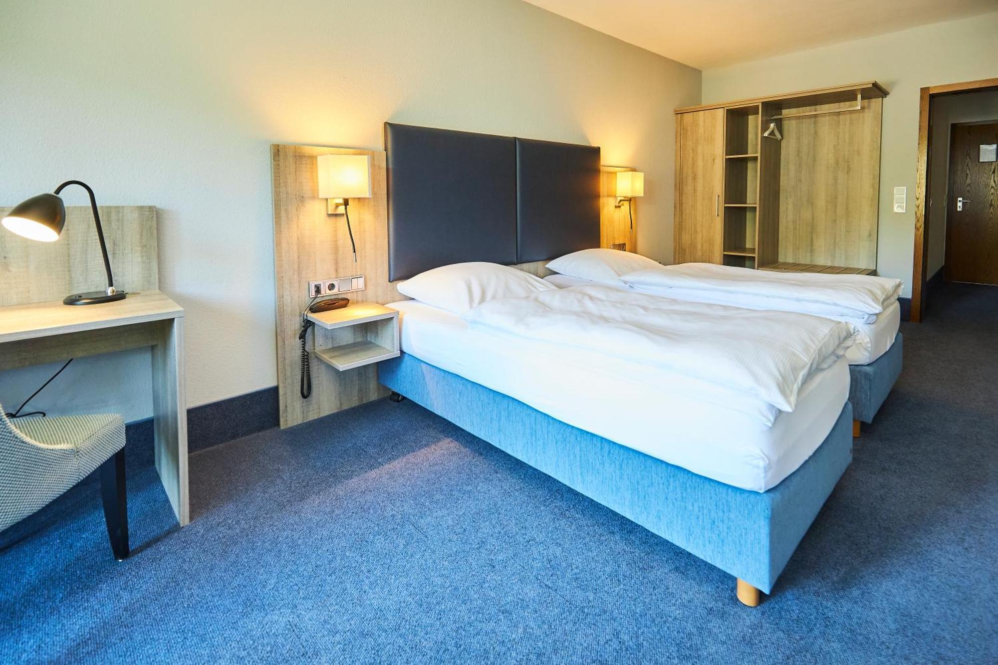 Flair Hotel Dobrachtal Kulmbach Ngoại thất bức ảnh