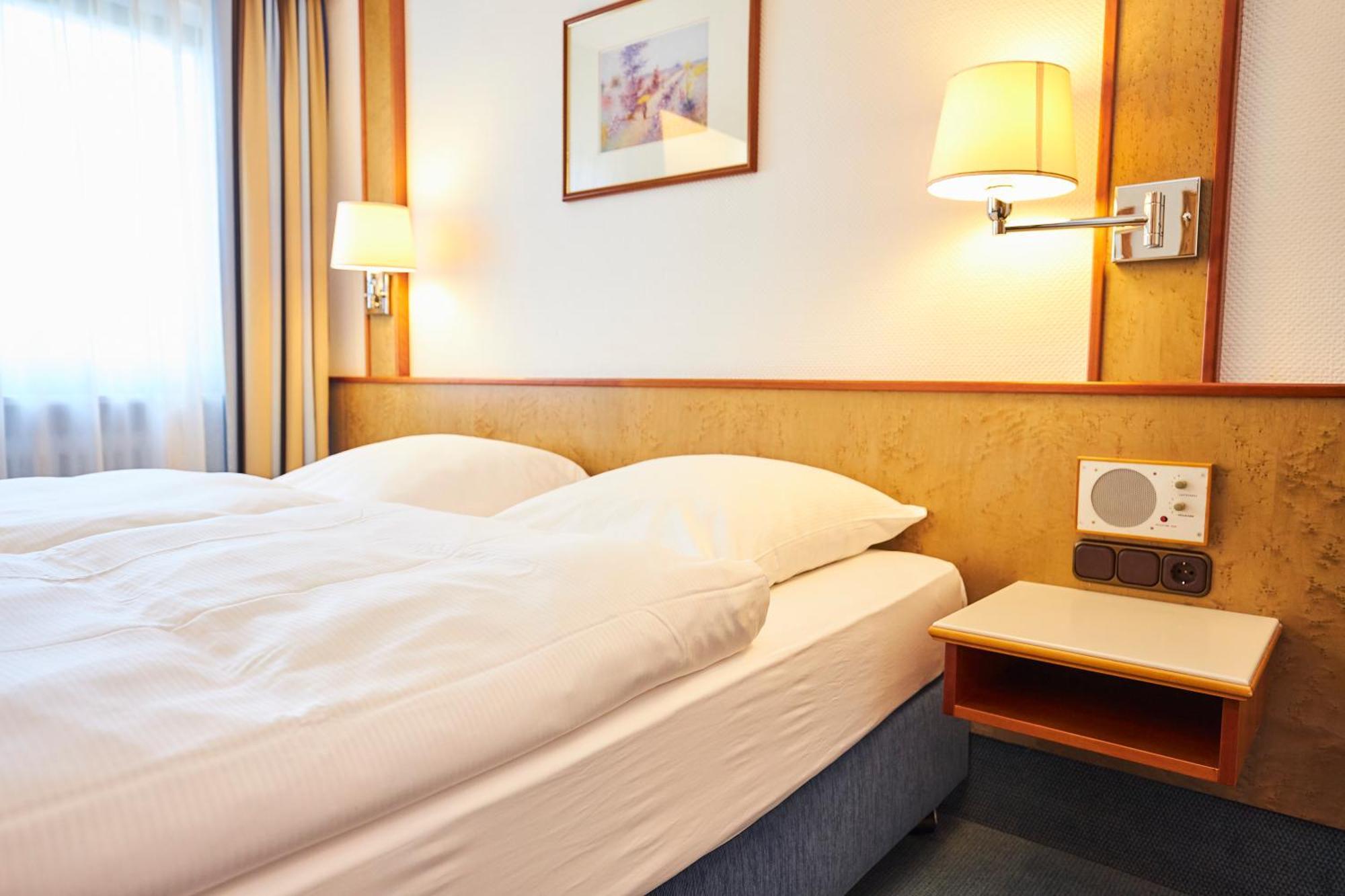 Flair Hotel Dobrachtal Kulmbach Ngoại thất bức ảnh