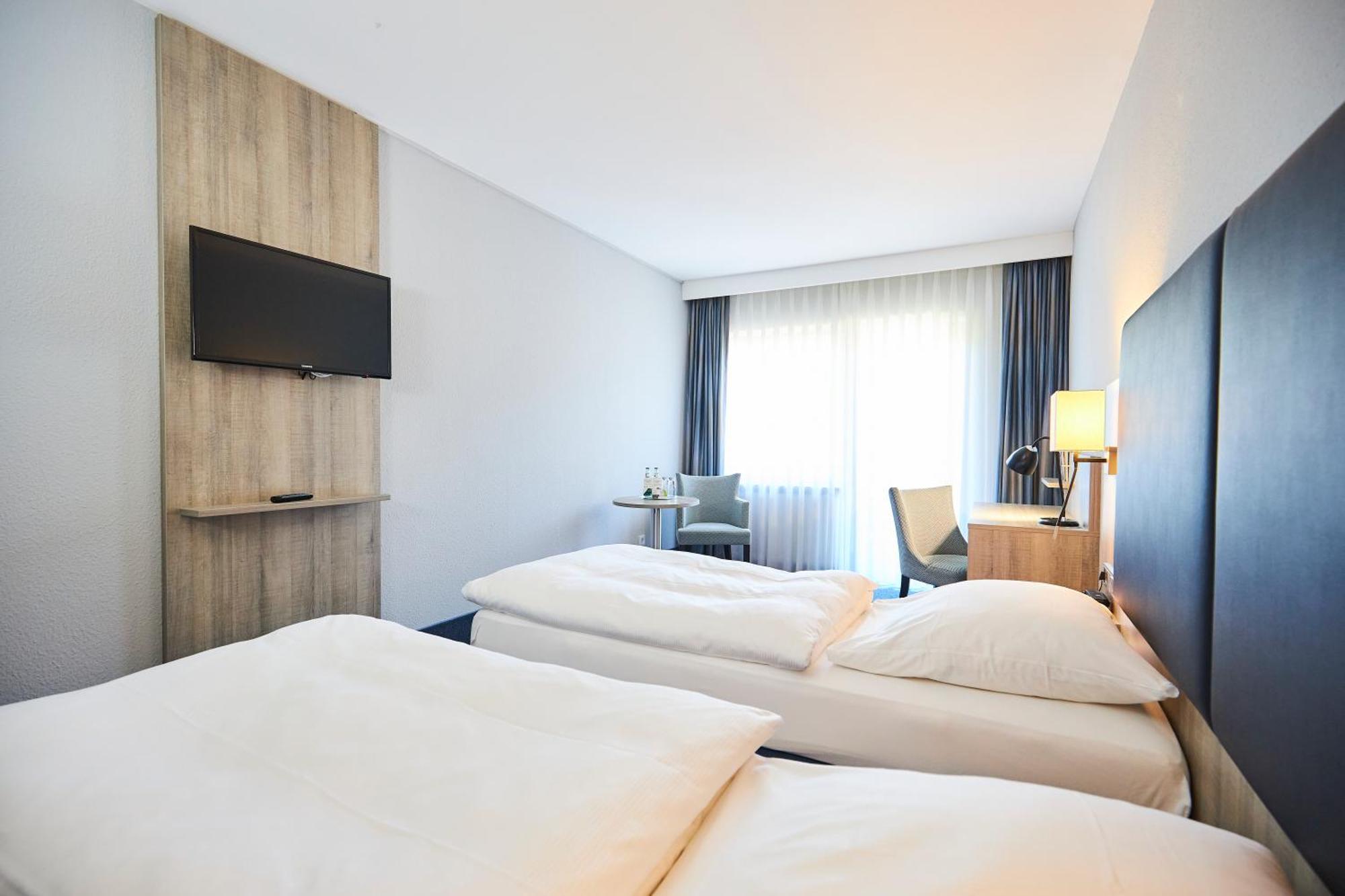 Flair Hotel Dobrachtal Kulmbach Ngoại thất bức ảnh