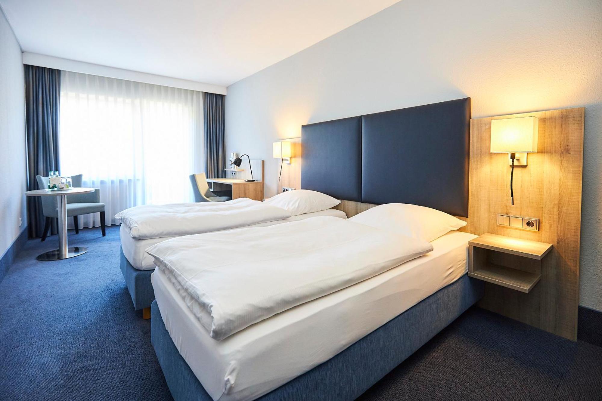 Flair Hotel Dobrachtal Kulmbach Ngoại thất bức ảnh